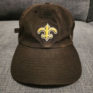 Black Baseball Cap Embroidered Gold Fleur-de-Lis, Size Adjustable